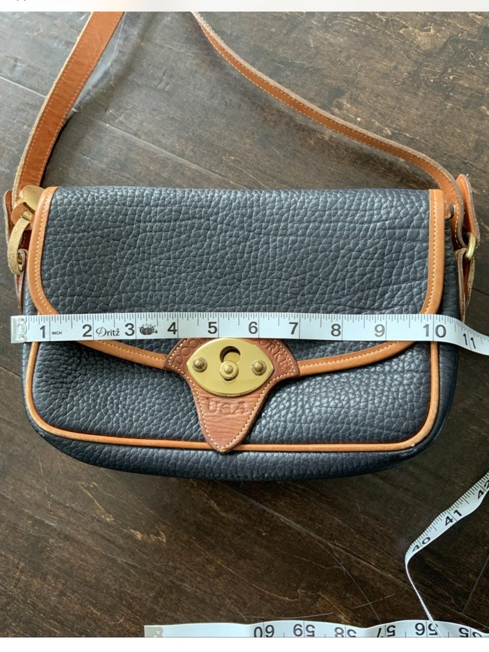 Dooney & Bourke Vintage All-Weather Leather Crossbody Bag Navy Tan USA Made - Picture 10 of 11